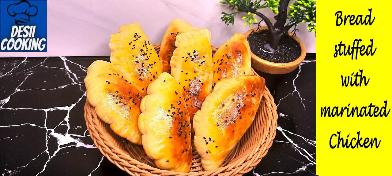 Bread Stuffed with marinated chicken chunks