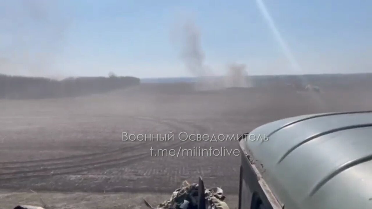 Ukrainian MLRS Grads leave their firing position seconds before Russian artillery strikes back