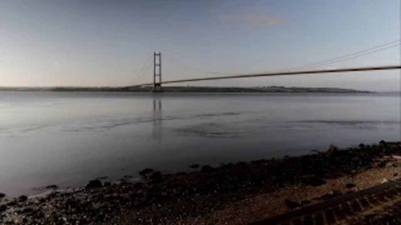 HUMBER BRIDGE TIMELAPSE with PANASONIC G7 and TURNS PRO