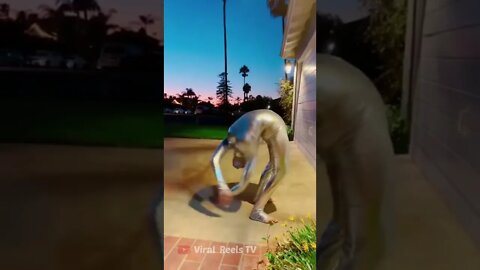 Viral Reel #168 😍 Robot Yoga Exercise - Electric Yoga 😍 🧘‍♀️#shorts