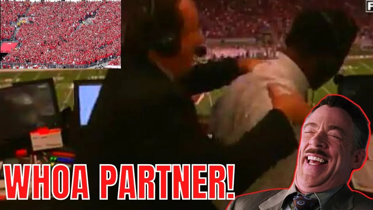 Fox Sports' Tim Brando & Spencer Tillman Get FREAKY in BOOTH during Wisconsin's Jump Around!