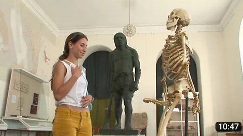 Best Museum Pranks Crazy Public Reactions @CrazyTVPranks​