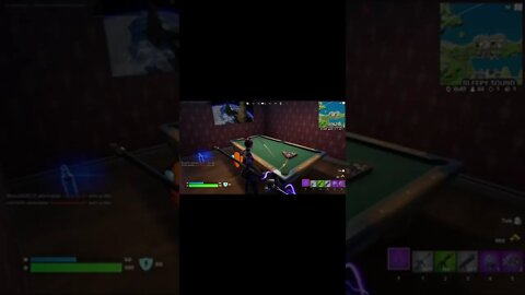 Fortnite, why are the cue balls not rendered like the others