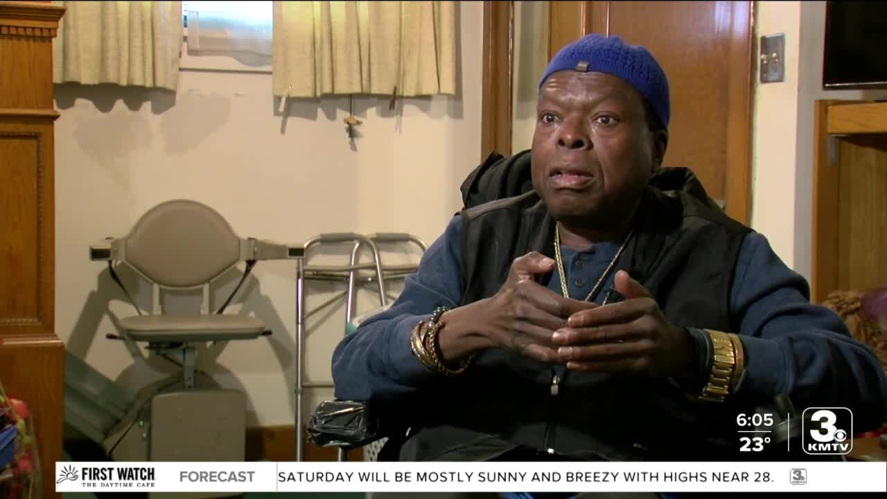 In the cold, man waits longer for Metro bus after wheelchair ramp fails