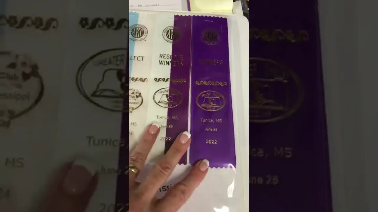 LonelyCreek dog show book how to 😂😂