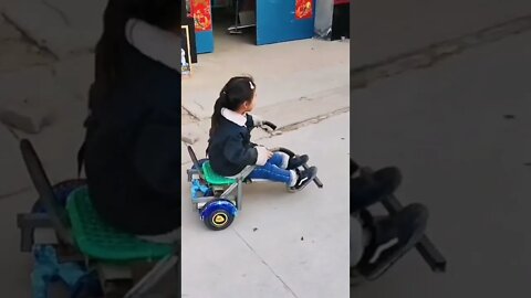 garotinha esperta 😮😮
