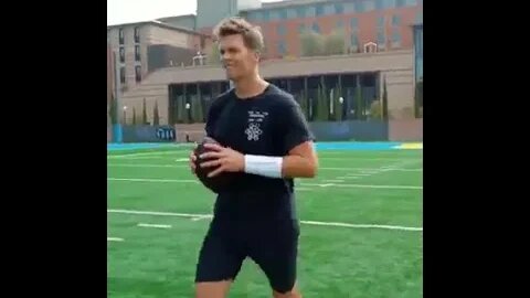 TOM BRADY E SIMPLESMENTE INCRIVEL , VEJA O QUE ELE FEZ BRINCANDO ( MEME ) ( VIRAL ) #shorts #top