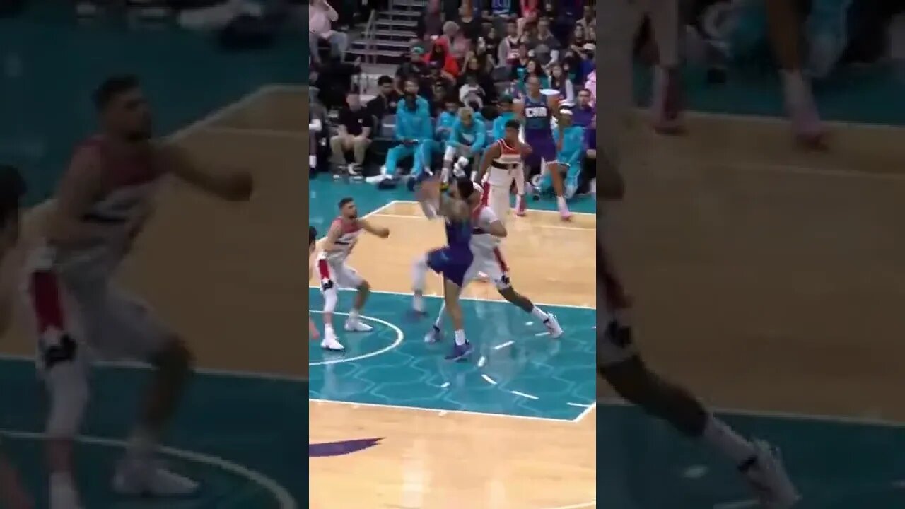 Miles Bridges with the quickness!