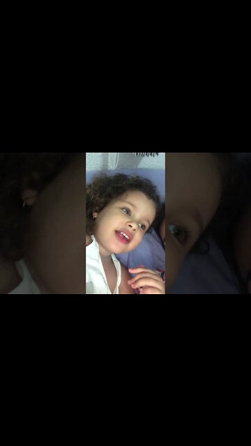 Criança Mandando um recado para a minha prima Nicole - #shorts #linda #bebe