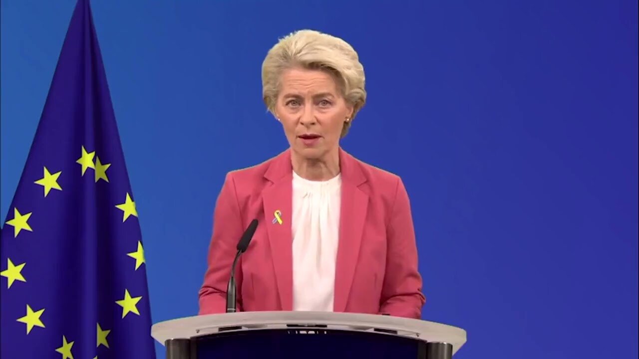 Ursula von der Leyen prohlásila, že Ukrajina ve válce přišla o více jak 100 000 vojáků