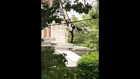 D.C. walks power lines to avoid police