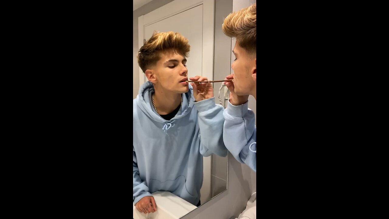 Self love 🤣🤣 let the singles be