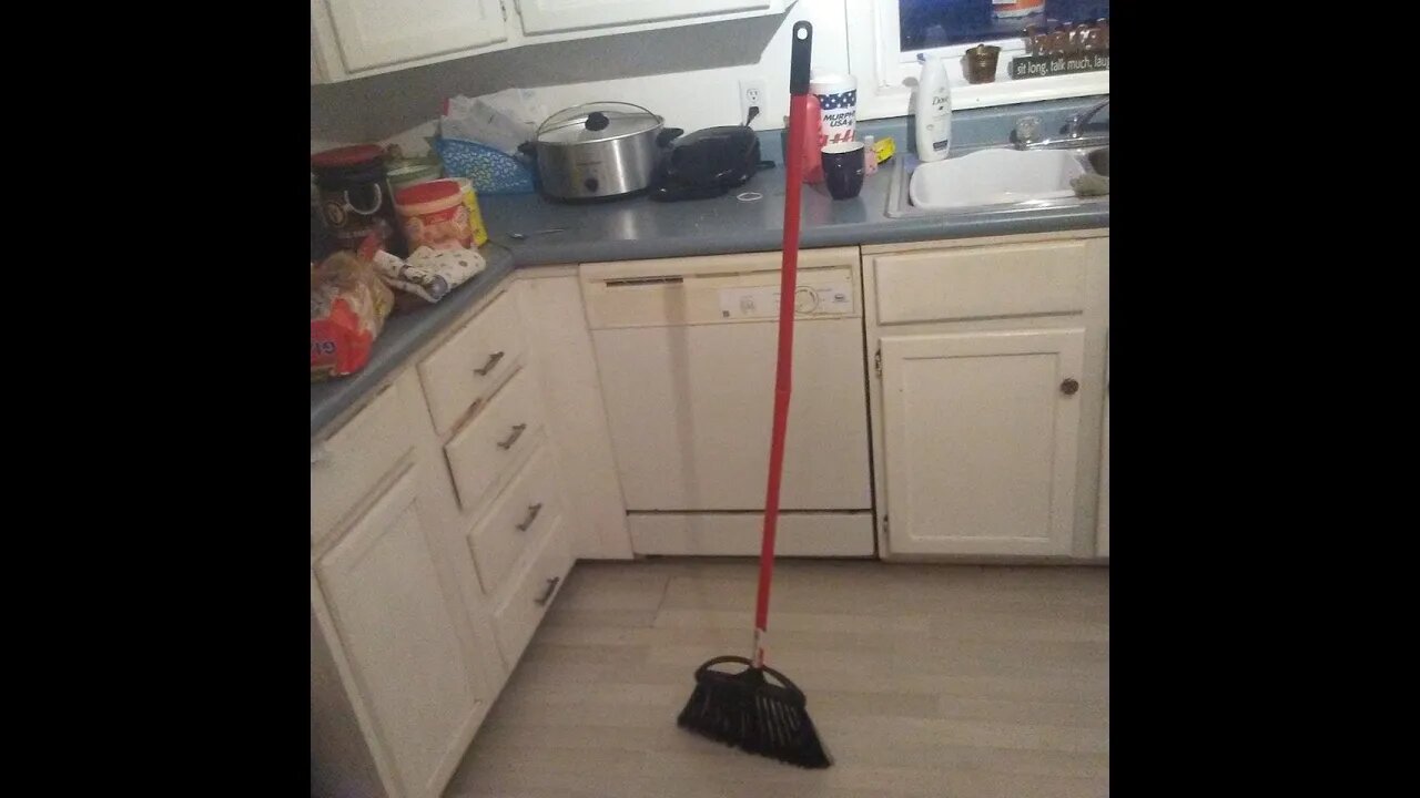 Matt's Broomstick Challenge (21120C)