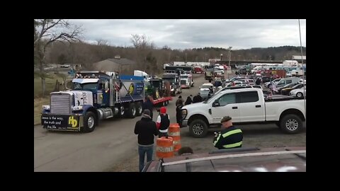 Peoples Convoy 2022 Timelapse Leaving Hagerstown Speedway Freedom Conovy Trucking