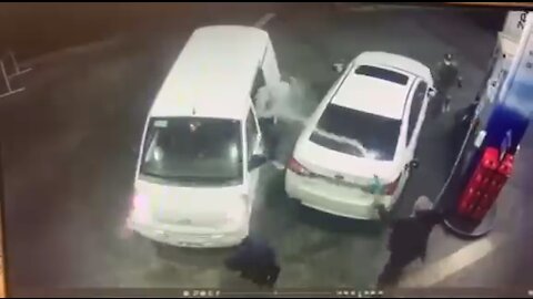 Man douses would be robbers with gas