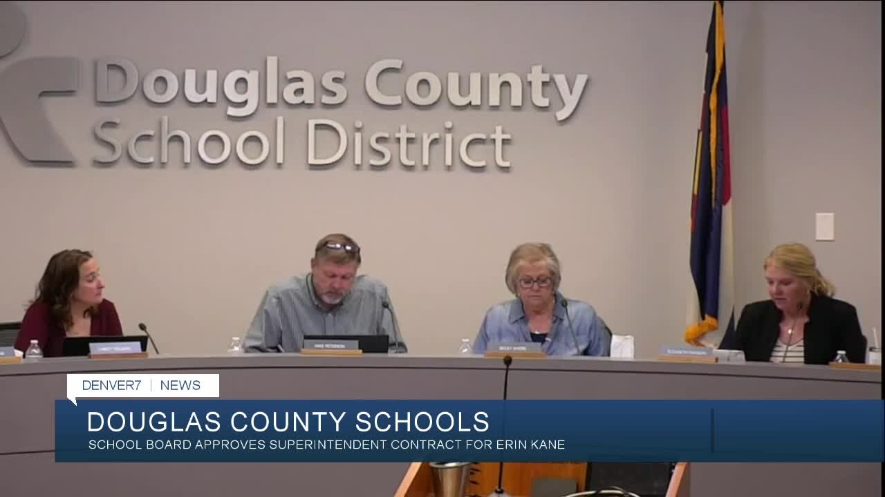 Douglas County school board votes to approve amended superintendent contract