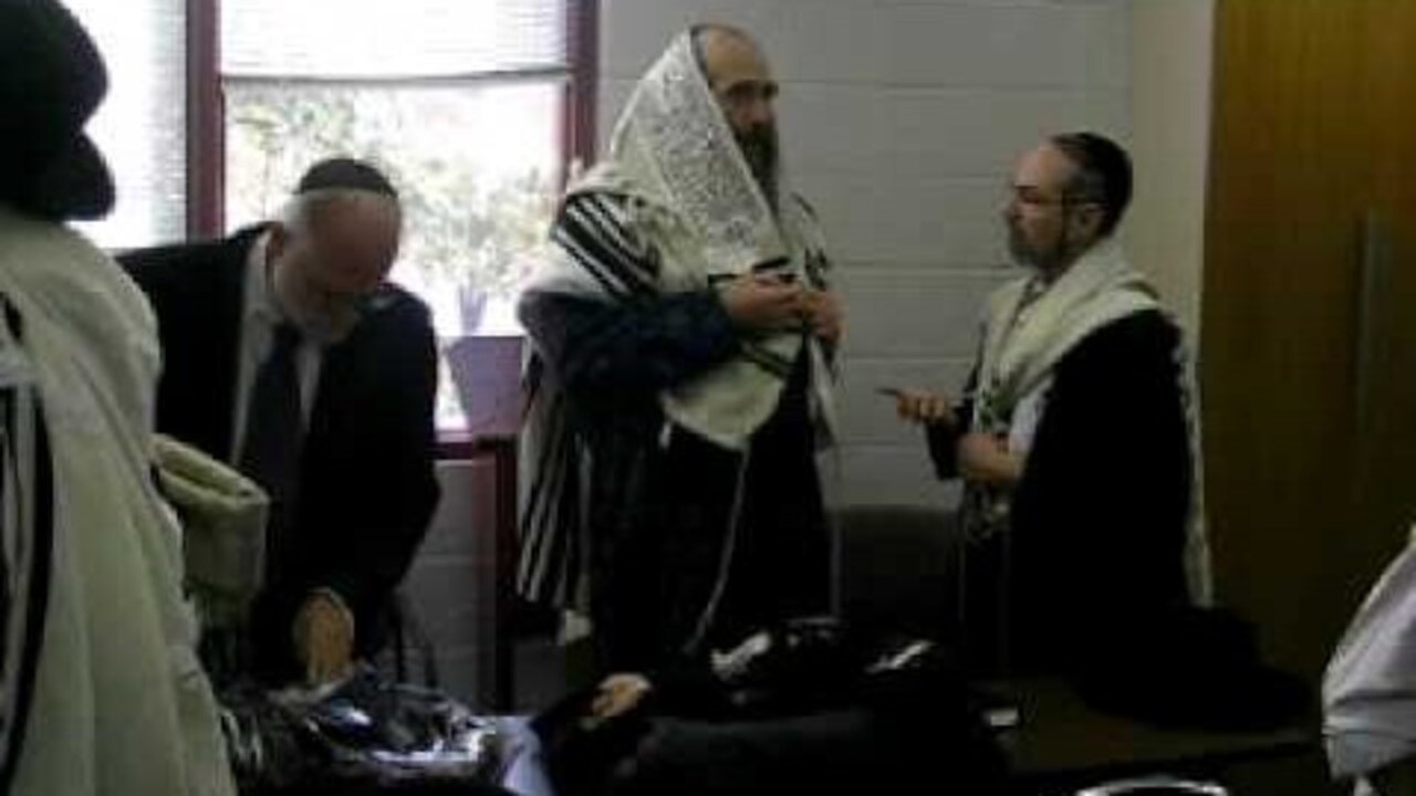 Kalover Rebbe at Yeshiva of Virginia