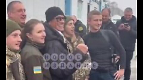 Van Damme Supports Ukraine