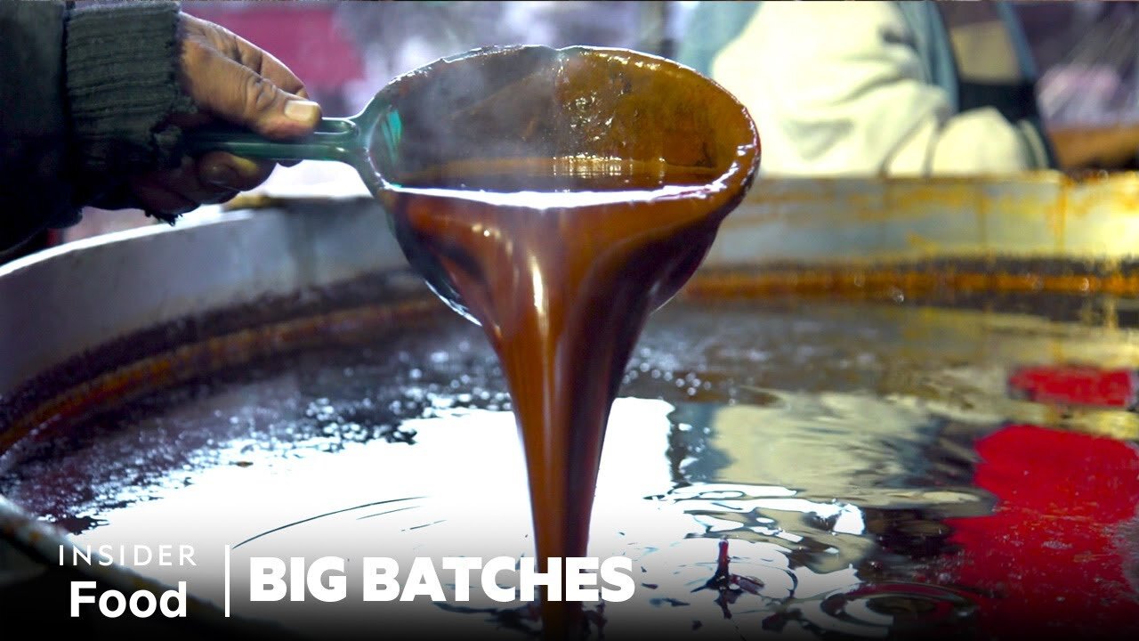 How 5,000 Gallons Of Chocolate Mole And 60,000 Tamales Are Made In Milpa Alta