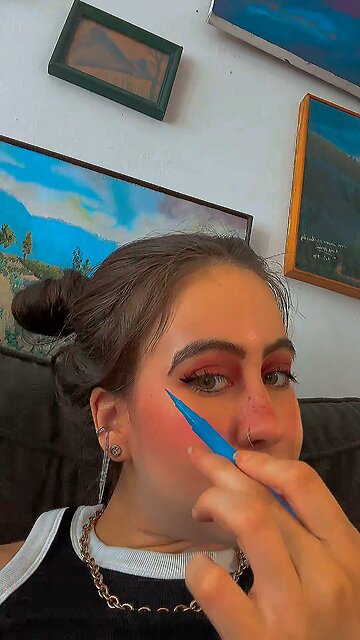 #makeup #eyeliner #blueeyeliner #beauty