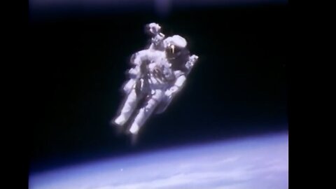 Astronaut Bruce McCandless II Floats Free in space