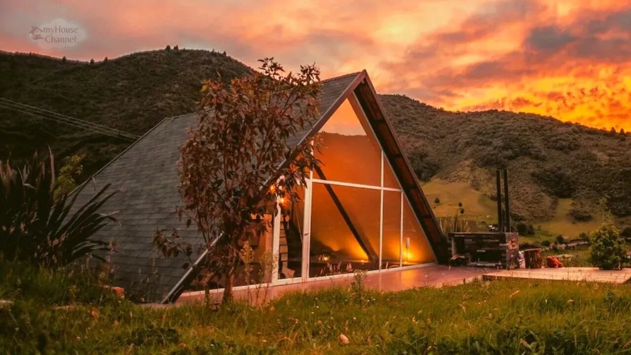 Linda Casa Triangular em Nariño - Colômbia | Chalé Moderno