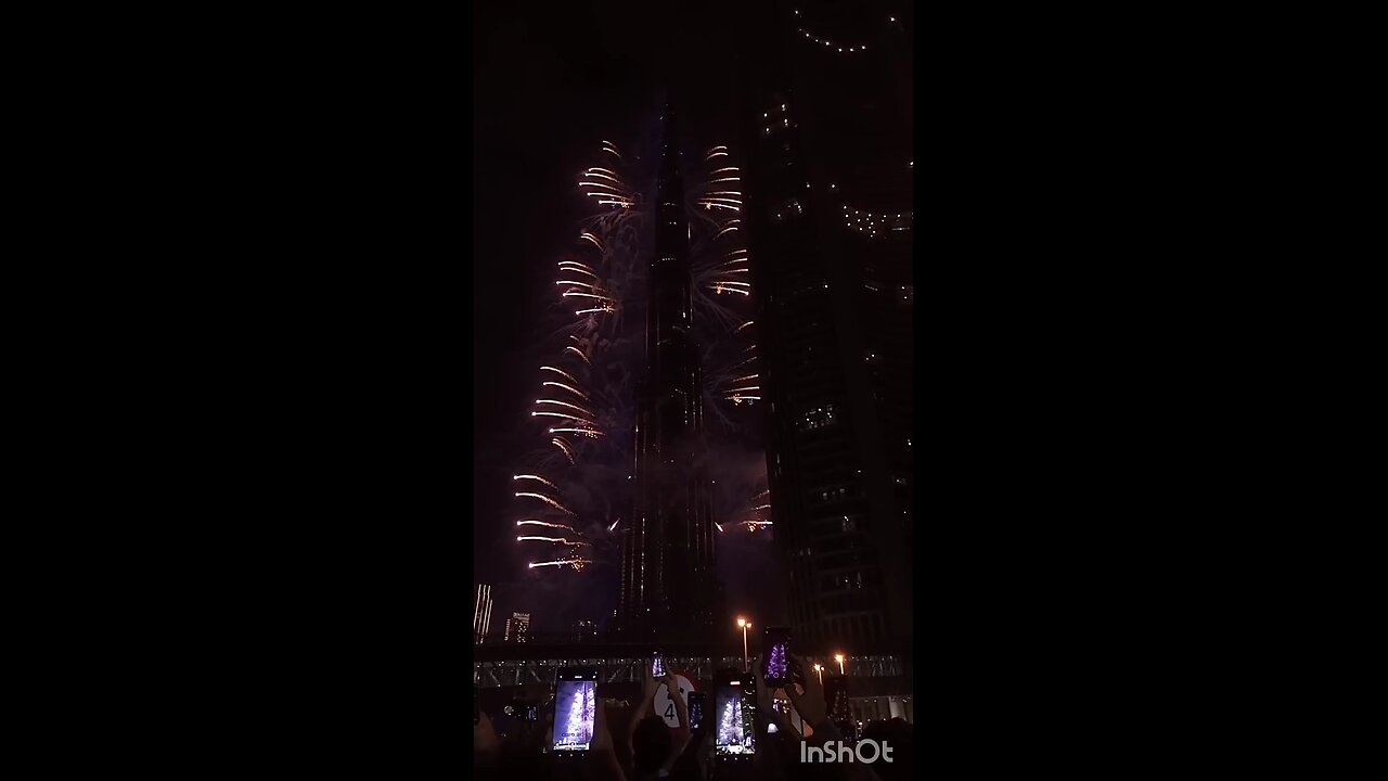 celebrate new year in Dubai