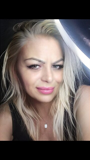 The snow fire from a hurricane or a power pole