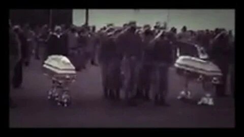 Homenaje a los marinos asesinados