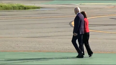 Biden Holds Hands With Nancy Pelosi