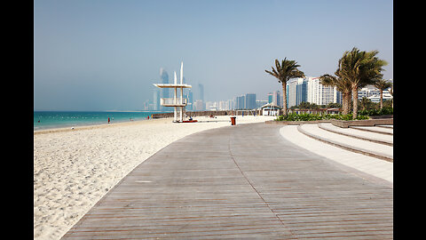 Abu Dhabi Sadiyat Beach Tour