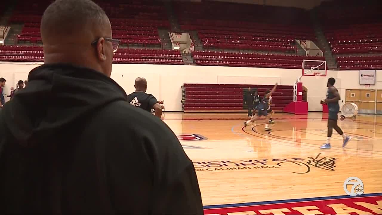 Detroit Mercy legend Kevin McAdoo watching son now play for Titans