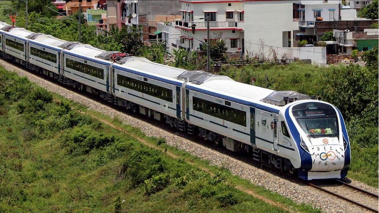 Vande Bharat Express || Indore to Bhopal