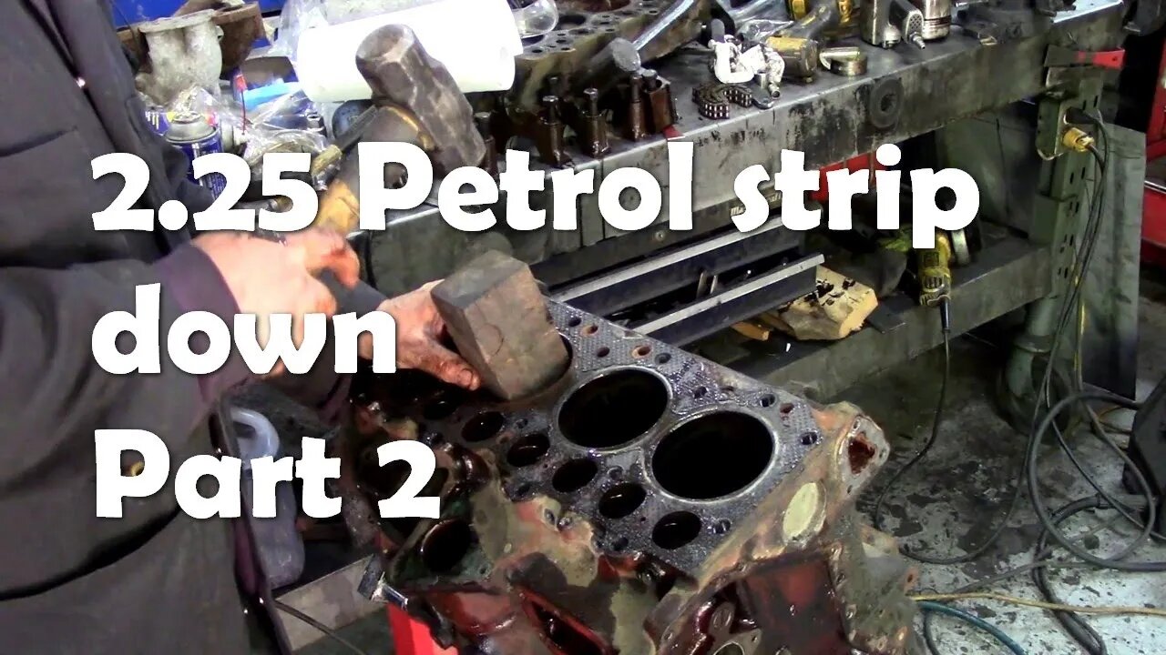 2 25 Petrol engine strip down Part 2 Stuck piston removal!