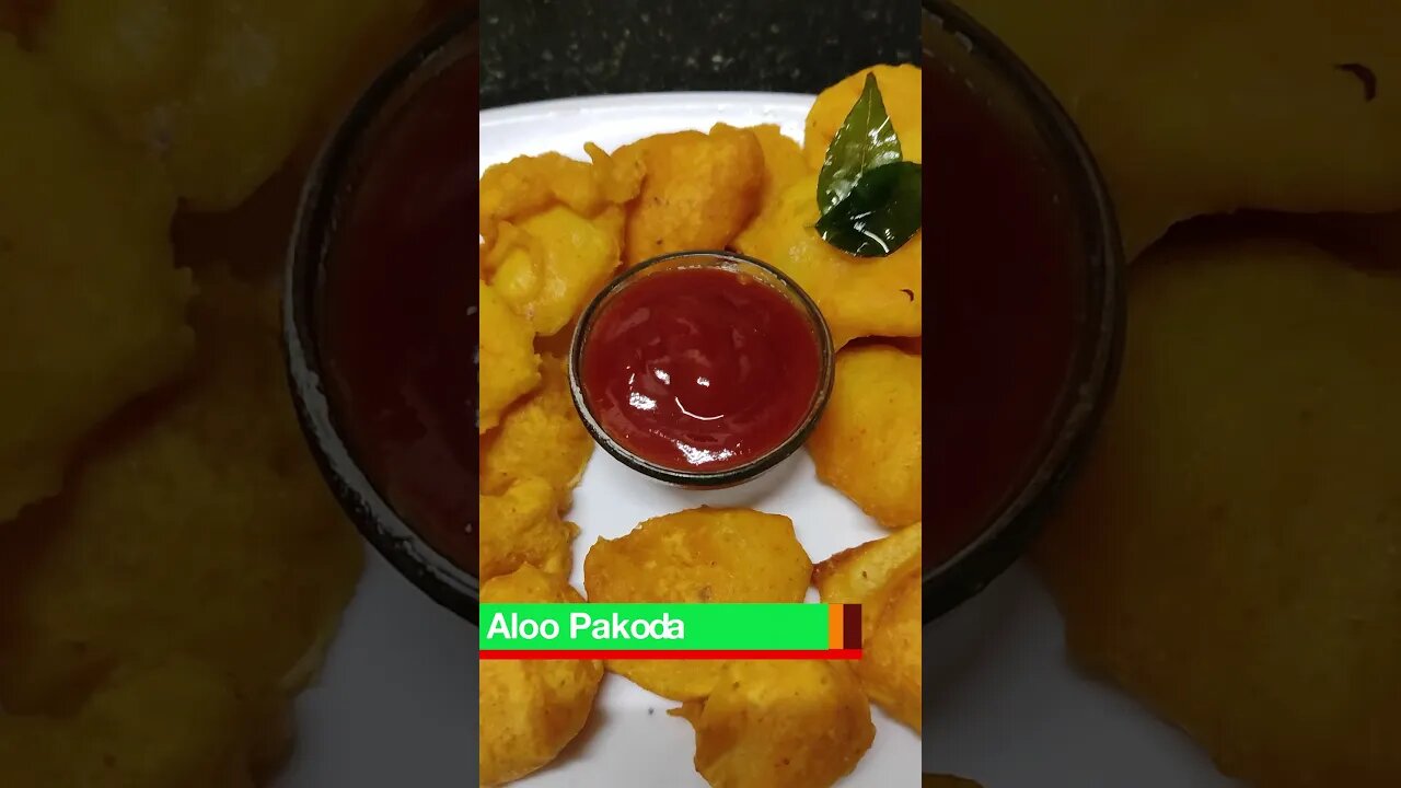 Tasty Batata Bhaji | Aloo Pakoda Snack time fun #shorts #snacks #EveningSnacks #Recipe #ChaiTime