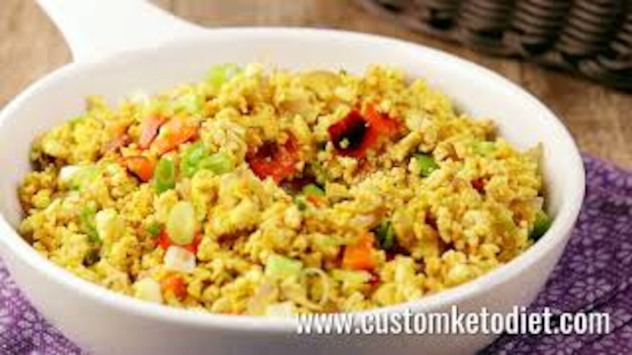 Keto Curried Tofu Scramble