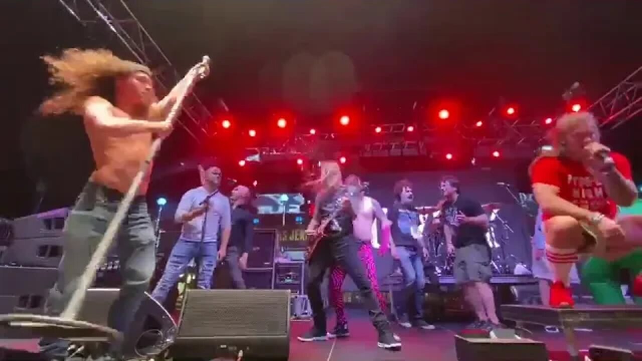 Chris Jericho And The Dirty Deeds All Stars!