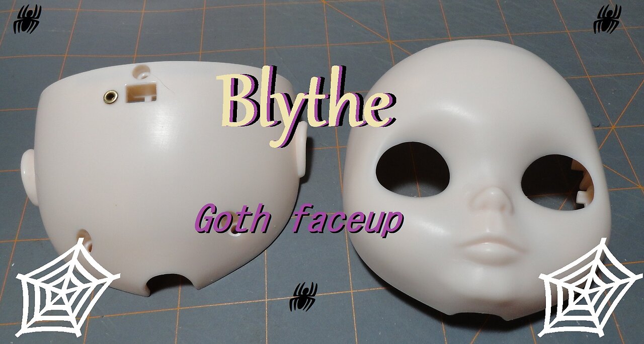 Blythe Soft Goth faceplate