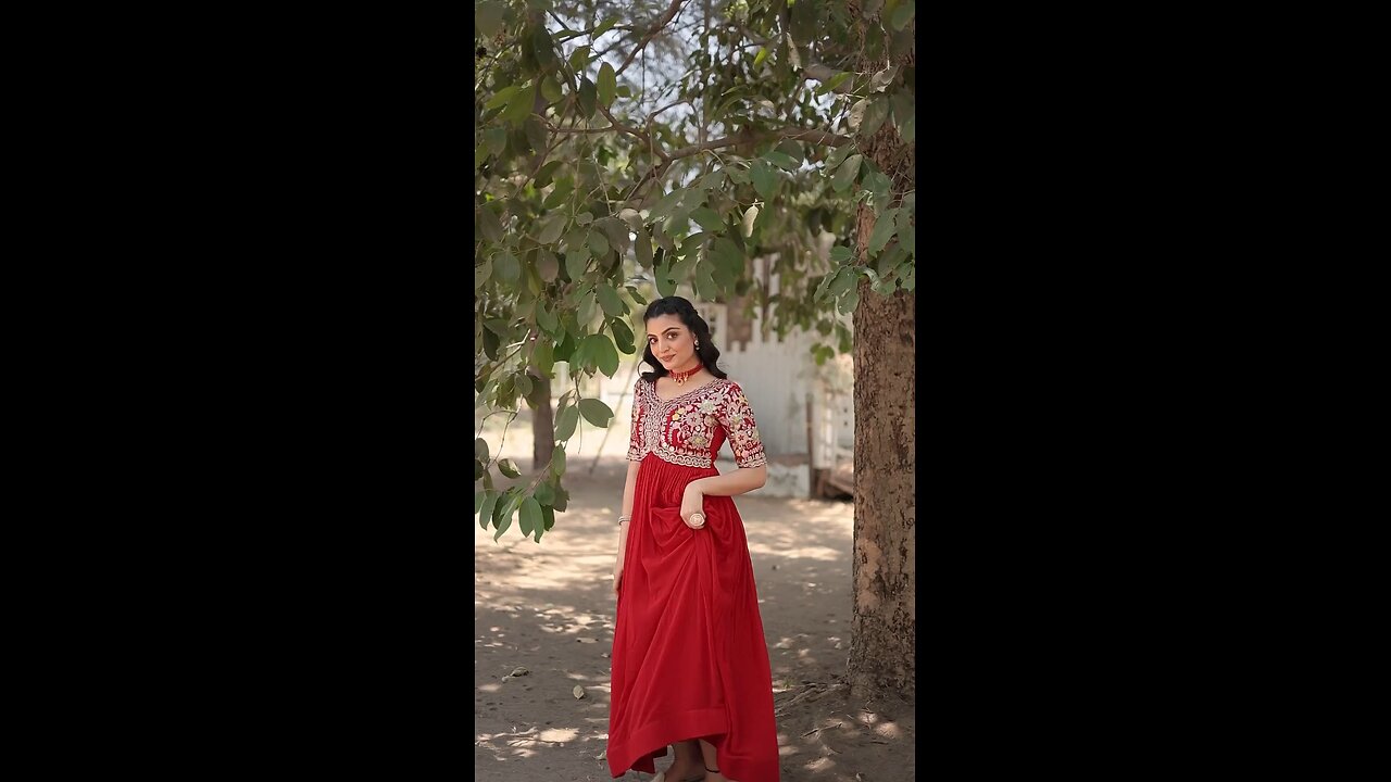 Amazing Indian Beauty 😍