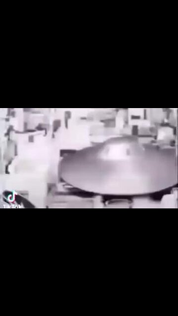 THERE ARE SO MANY THINGS THAT HAVE BEEN HIDDEN FROM US. ARE THESE REALLY SPACE CRAFT OF OLD?