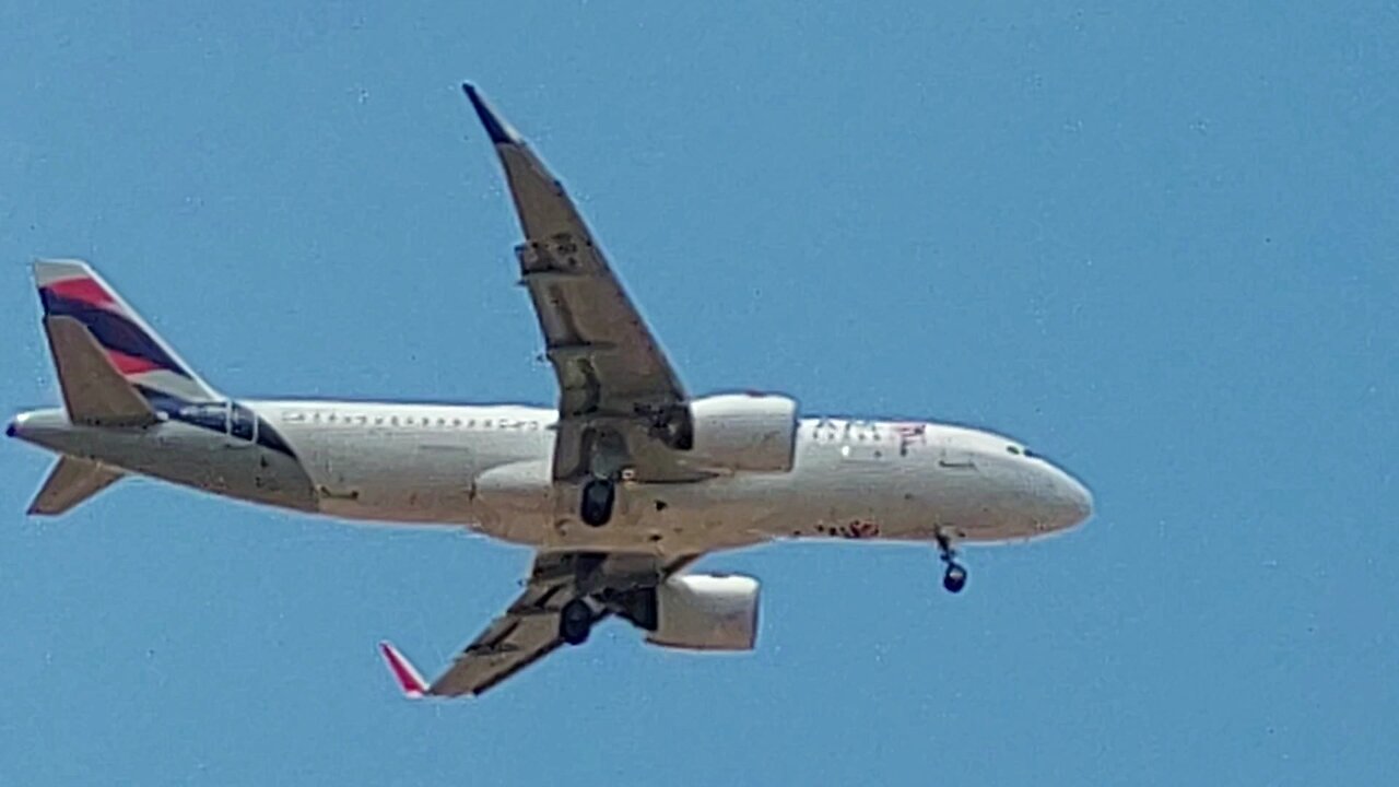 Airbus A320NEO PR-XBI coming from São Paulo to Fortaleza