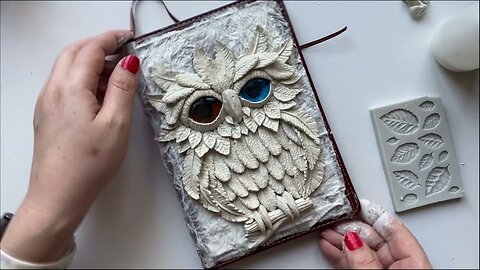 A simple idea to decorate a notebook | You will love this owl! ))