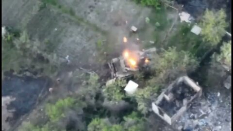 A Reconnaissance group of the Ukrainian 81st Airmobile Brigade neutralizing a Russian tank during a