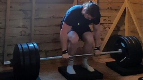 175 Kgs x 6 Deadlift.