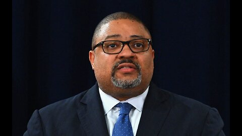 Law Professor Scorches Alvin Bragg In NYT Op-Ed, Calls Trial ‘Historic Mistake,’