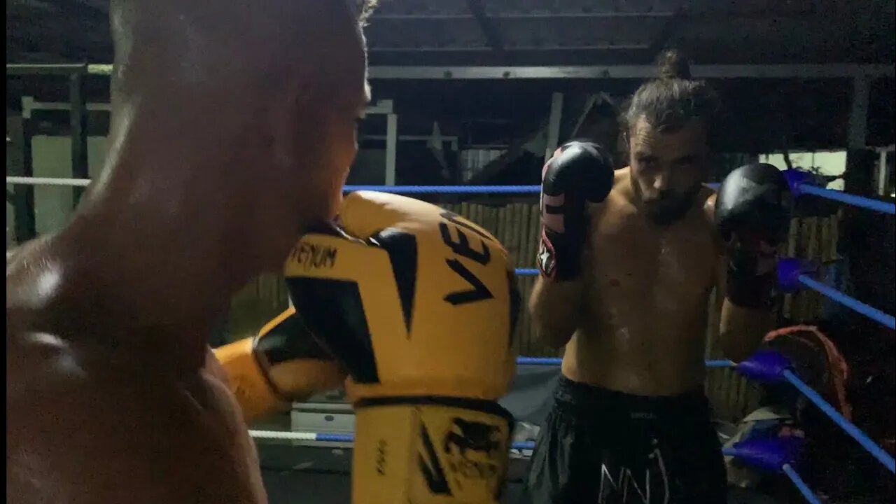 MUAY THAI SESSION LIVE ON KOH PHANGAN