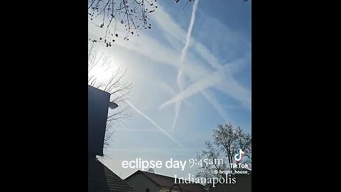 People reporting chemtrails being sprayed before the eclipse