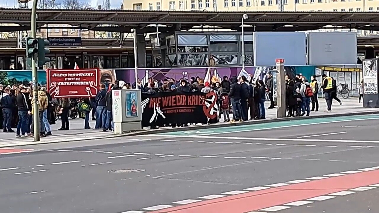 24.02.2024 Kriegstreiber stoppen! Demo in Lichtenberg - Berlin