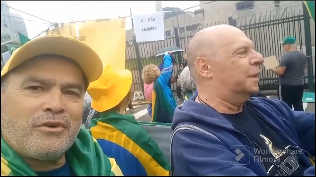Canção do Exército reversed