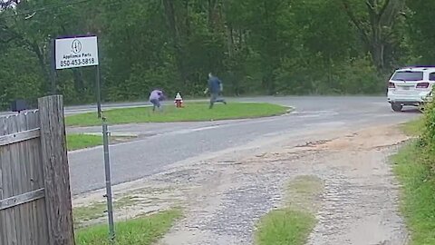 Man arrested after attempted abduction of 11-year-old girl at Florida bus stop